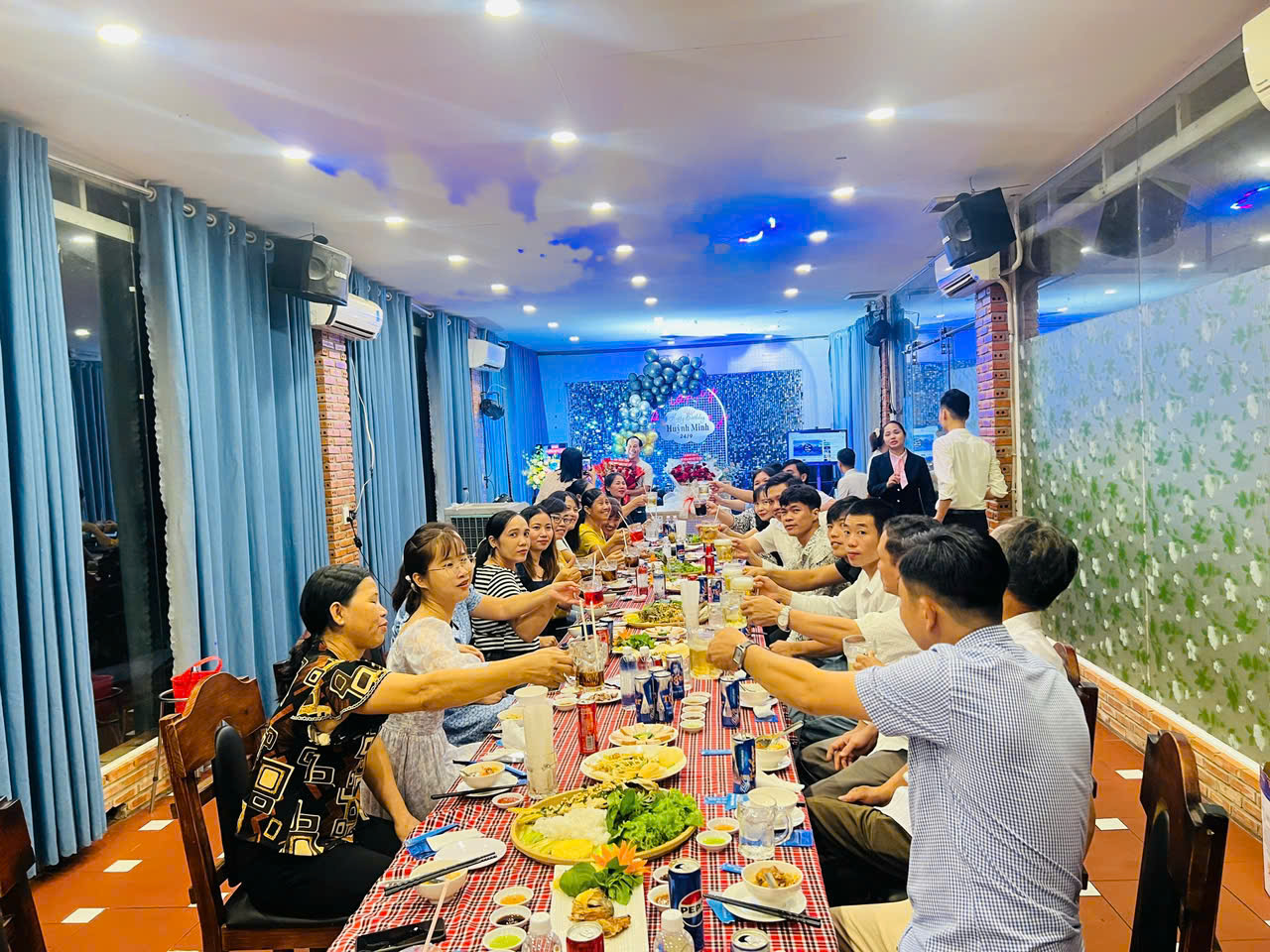 nhà hàng ngon bình dương