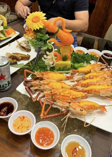 NHÀ HÀNG HẢI SẢN BÀU BÀNG