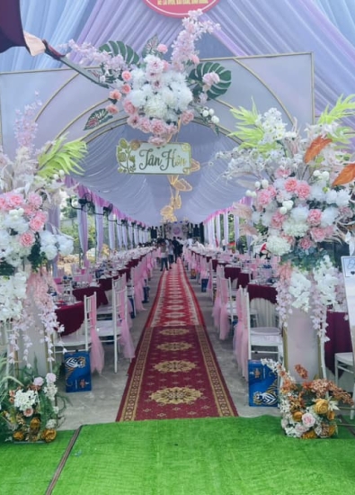 TIỆC CƯỚI BÀU BÀNG