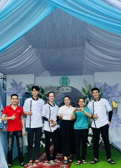 TIỆC CƯỚI THÙY LINH 