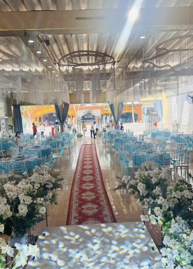 TIỆC CƯỚI THÙY LINH 
