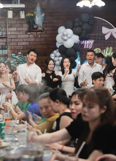 CHƯƠNG TRÌNH KHUYẾN MÃI KHI ĐẶT BÀN TẠI NHÀ HÀNG DỊP QUỐC TẾ PHỤ NỮ 20-10 