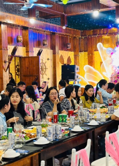 CHƯƠNG TRÌNH KHUYẾN MÃI KHI ĐẶT BÀN TẠI NHÀ HÀNG DỊP QUỐC TẾ PHỤ NỮ 20-10 