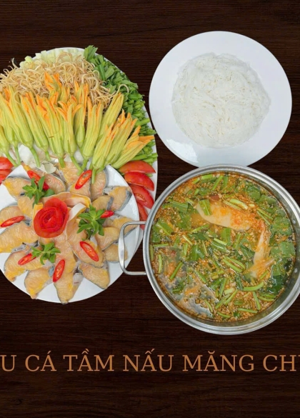 Lẩu cá tầm nấu măng chua