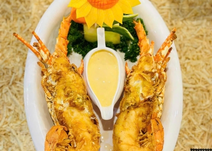 TÔM HÙM PHÔ MAI