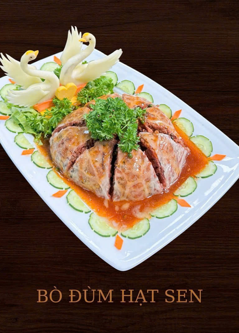 Bò đùm hạt sen