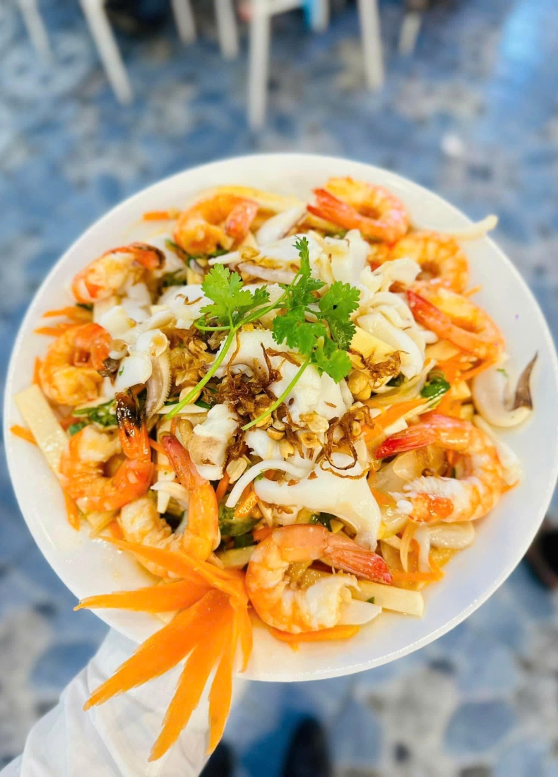 GỎI HẢI SẢN TÔM MỰC